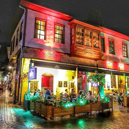 Lords Hostel & Pub Antalya Exterior foto