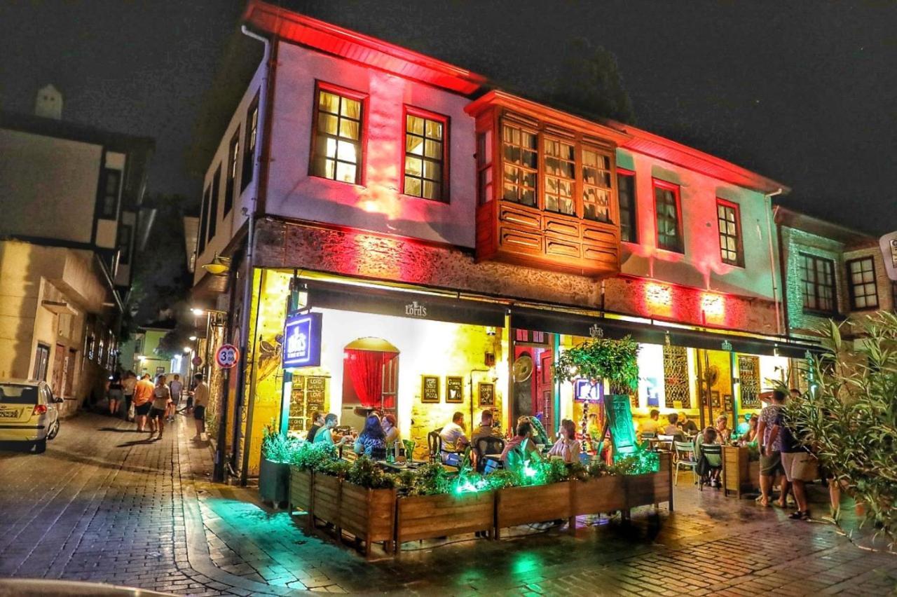 Lords Hostel & Pub Antalya Exterior foto